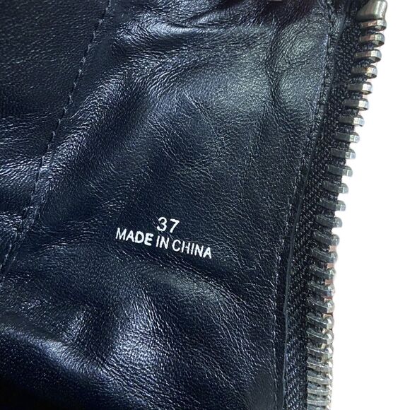 Balmain Black Ankle Boots with Sleek Design - Picture 10 of 11